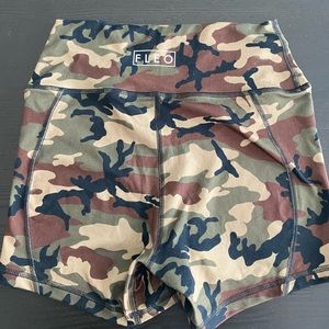 Camo High Rise Fleo Shorts